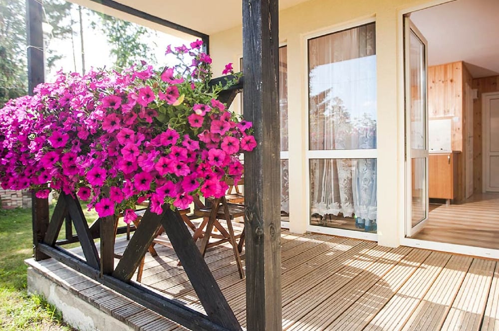 Classic Chalet (9) photo 1
