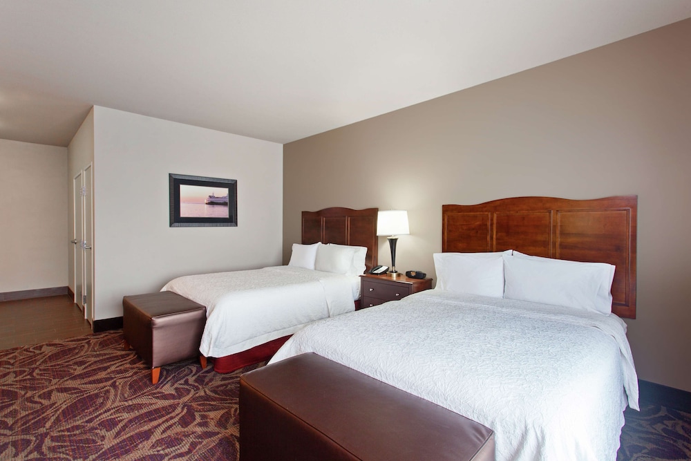 Room, 2 Queen Beds, Accessible, Non Smoking photo 3