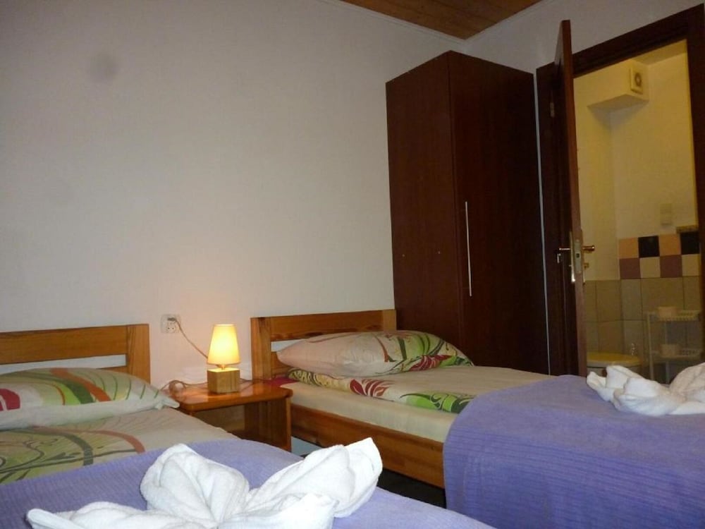 Double Room (5) photo 3