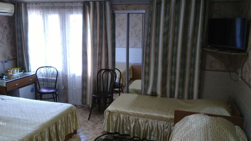 Standard Quadruple Room, Balcony