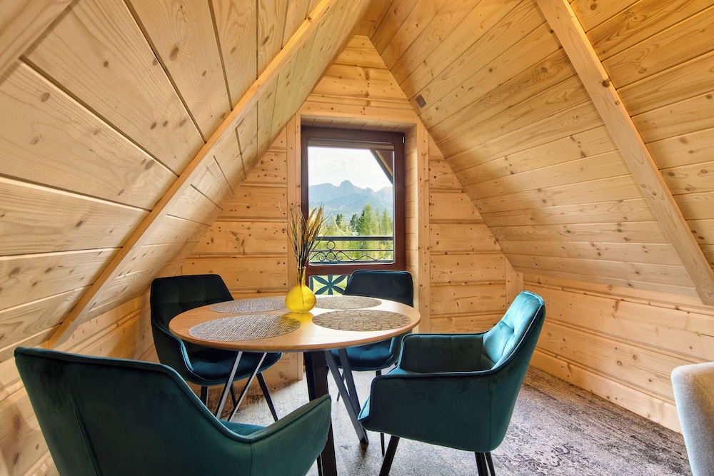 Classic Apartment, 2 Bedrooms, Kitchenette, Mountain View photo 1