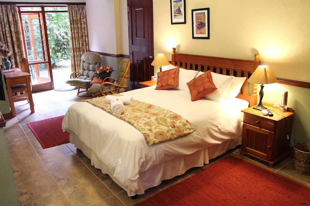 Basic Double Room photo 2