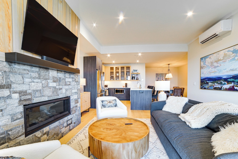 Apartment (4 Bedrooms)