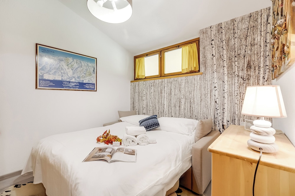 Family Apartment, Multiple Bedrooms (Appartamento Alpine Inspiration)