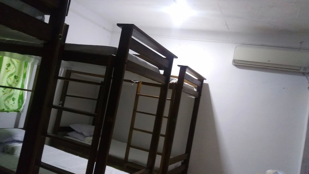 Shared Dormitory, Mixed Dorm (4 Beds) photo 1