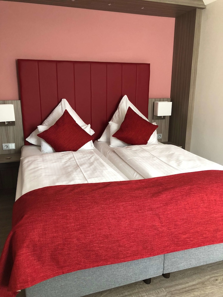 Standard Room, 1 Double Bed (Plus) photo 2