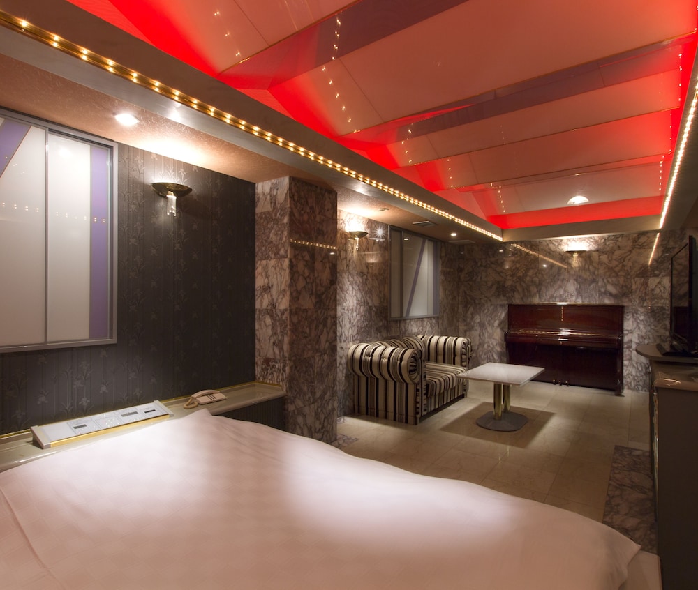 Deluxe Suite, 1 Bedroom, Sauna photo 2