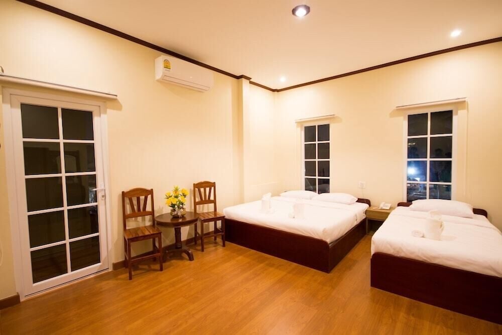 Standard Triple Room - Photo 2