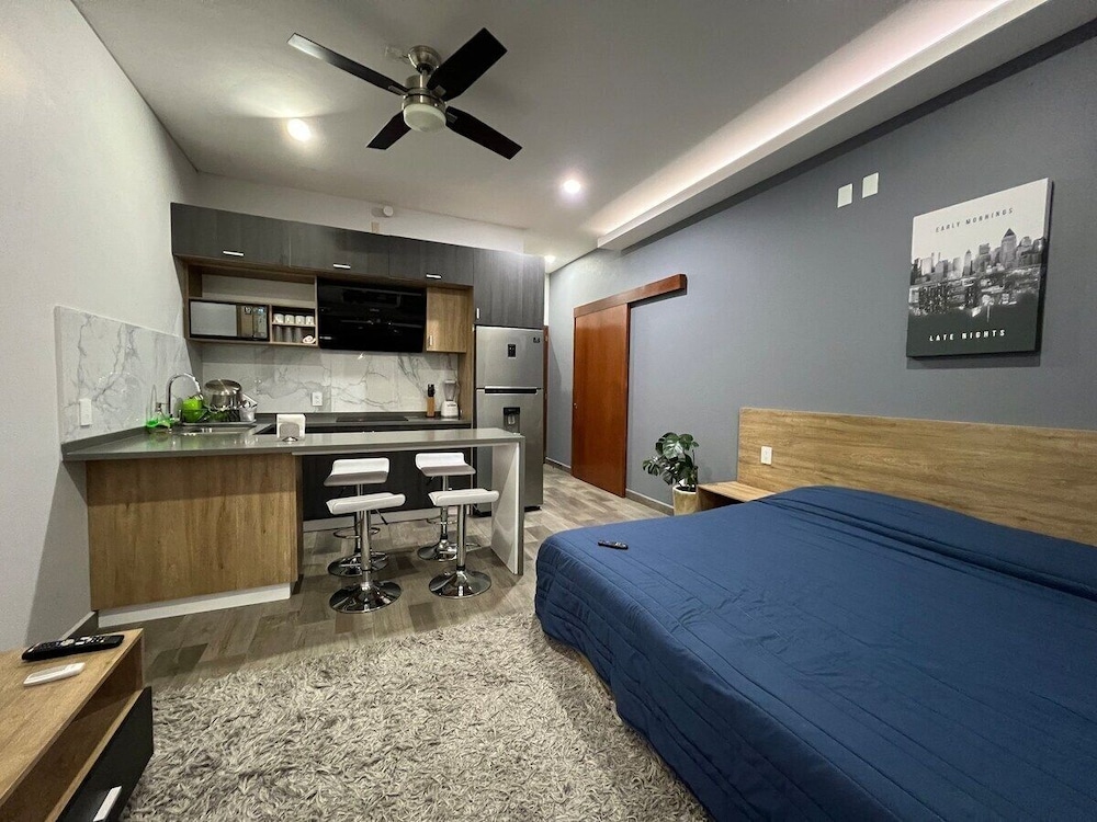Apartment photo 1