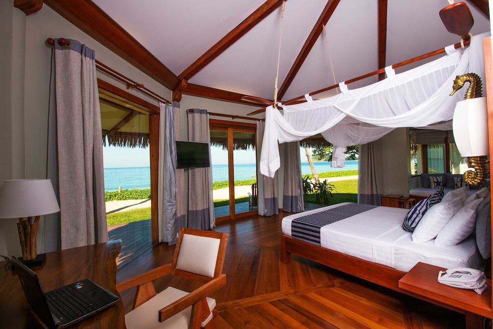 Mermaid Suite with Sea View, Beachfront