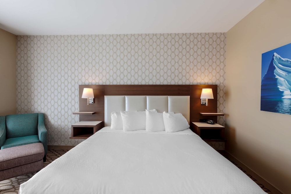 Suite, 1 King Bed, Non Smoking, Fireplace