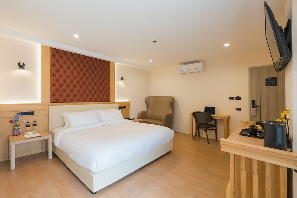 Superior Double Room, 1 King Bed, Non Smoking