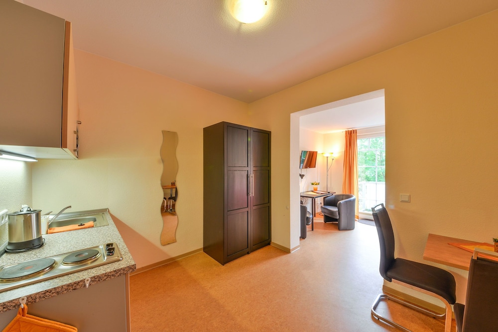 Single Room photo 2