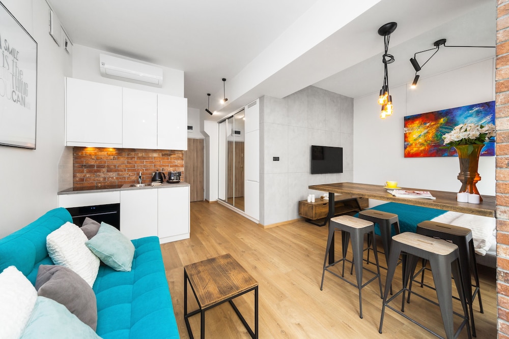 Premium Apartment, 1 King Bed with Sofa bed, Non Smoking photo 1