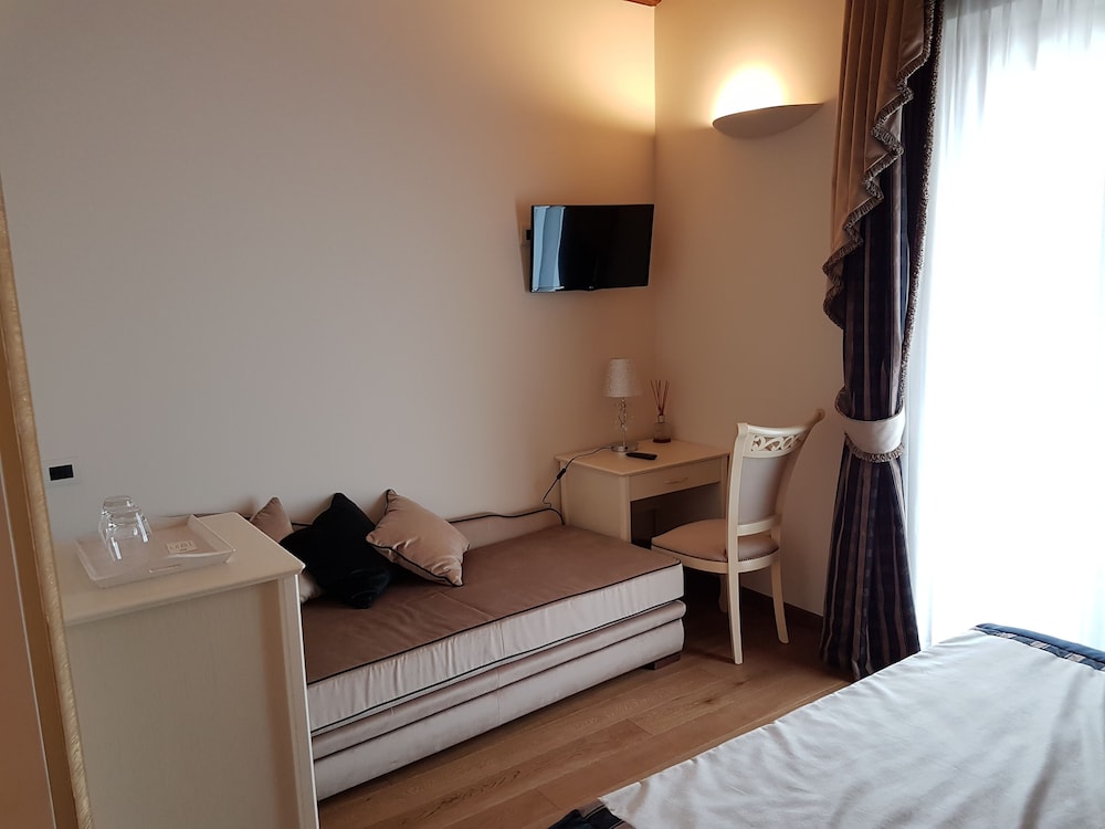 Comfort Double Room, Balcony, Vineyard View photo 2