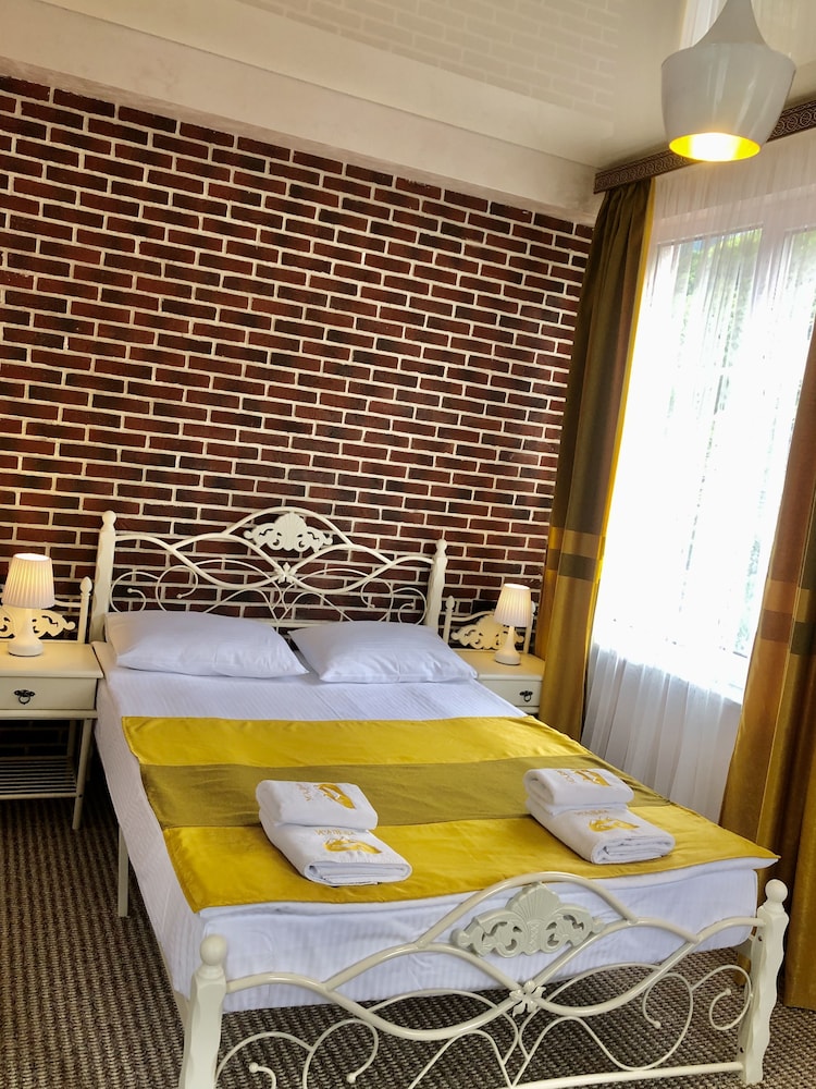 Studio Suite photo 1