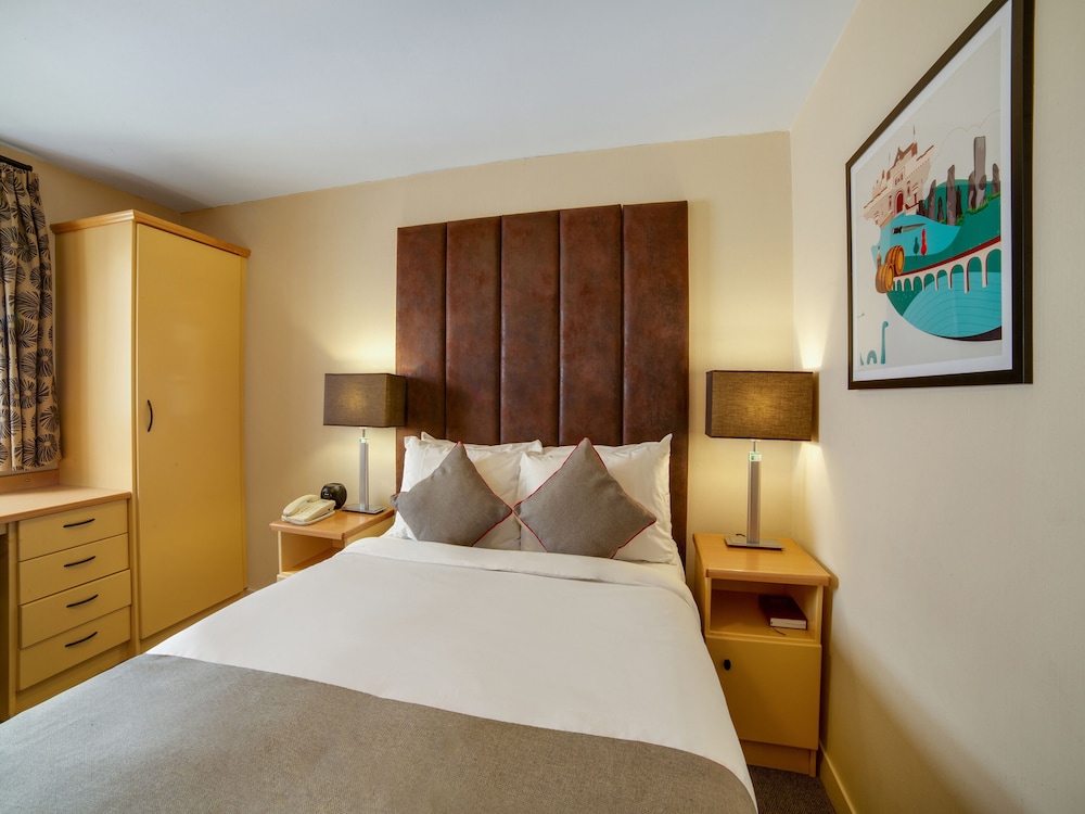 Standard Double Room photo 3