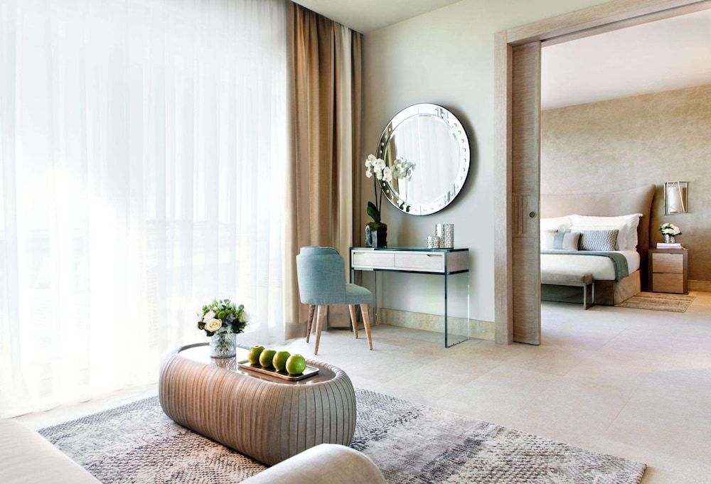 One Bedroom Suite Grand Balcony Pool View