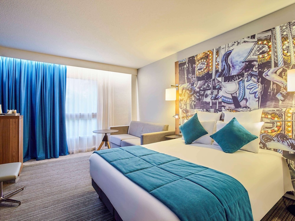 Privilege, Family Room, 1 Double Bed with Sofa bed photo 1