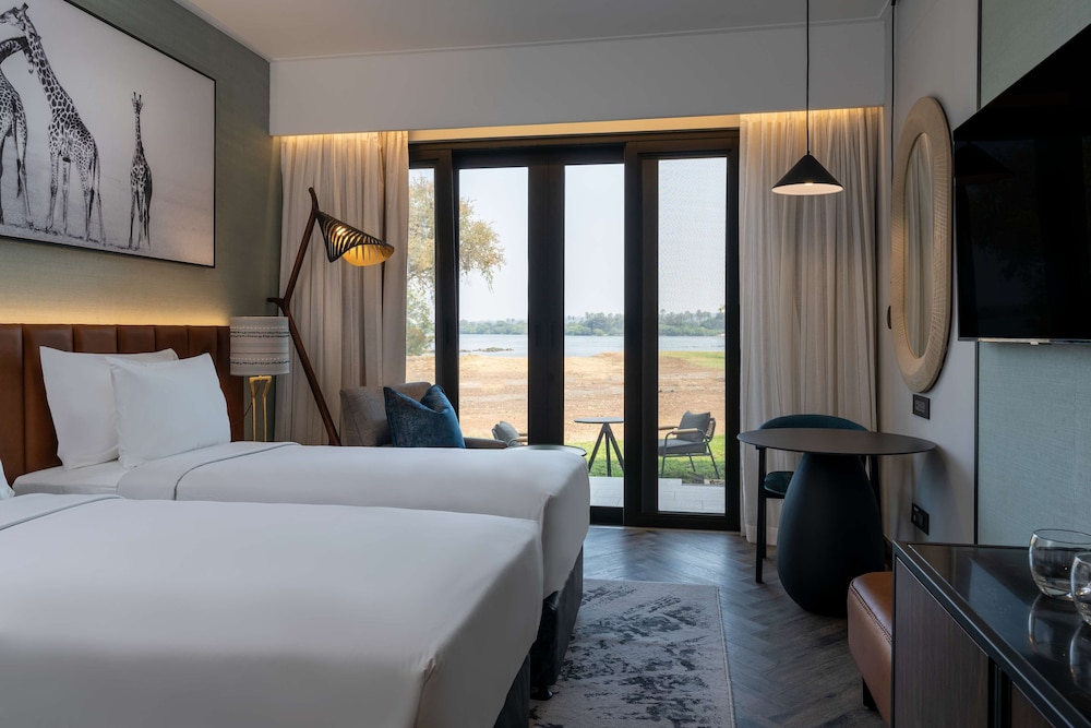 Suite, Terrace (Villa - Zambezi River View) - Photo 17