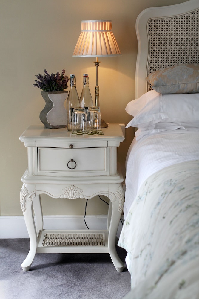 Heritage Period Style Room - Photo 5
