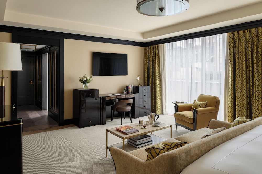 Premier Junior Suite with Terrace