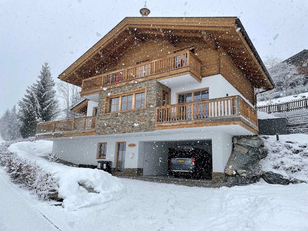 Chalet photo 1