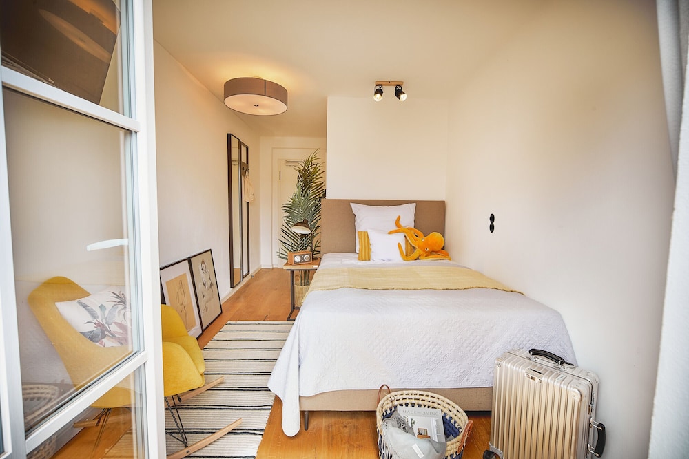 Premium Single Room