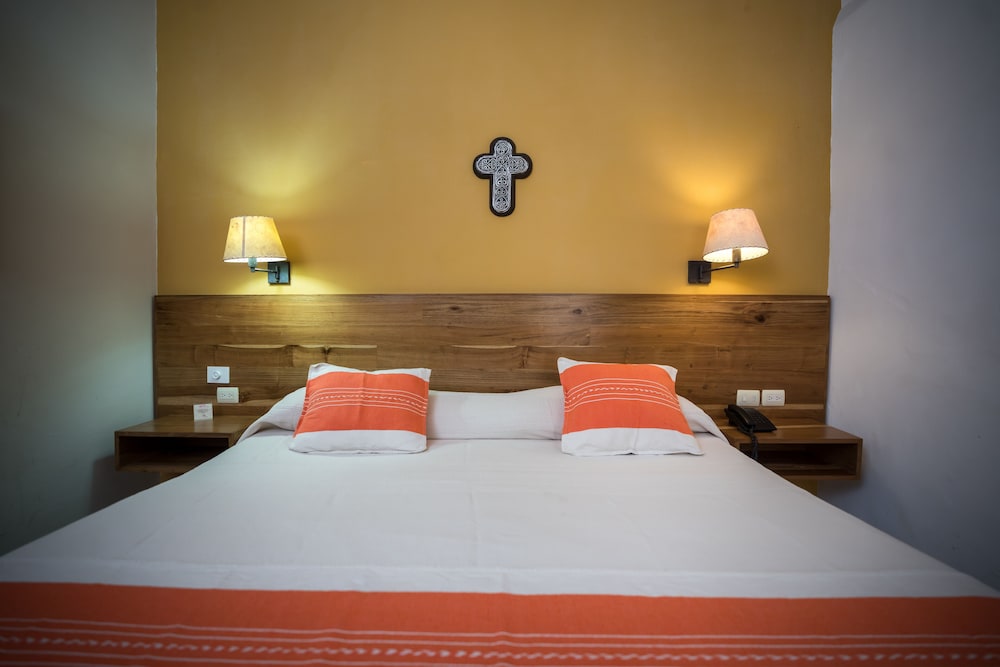 Deluxe Suite, 1 King Bed