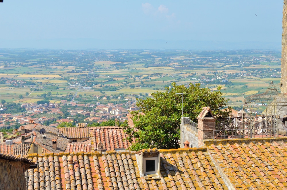 Panoramic Suite - Photo 12