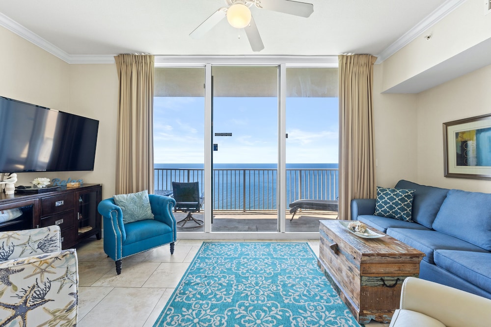 Condo, 2 Bedrooms, Beachfront (3010)