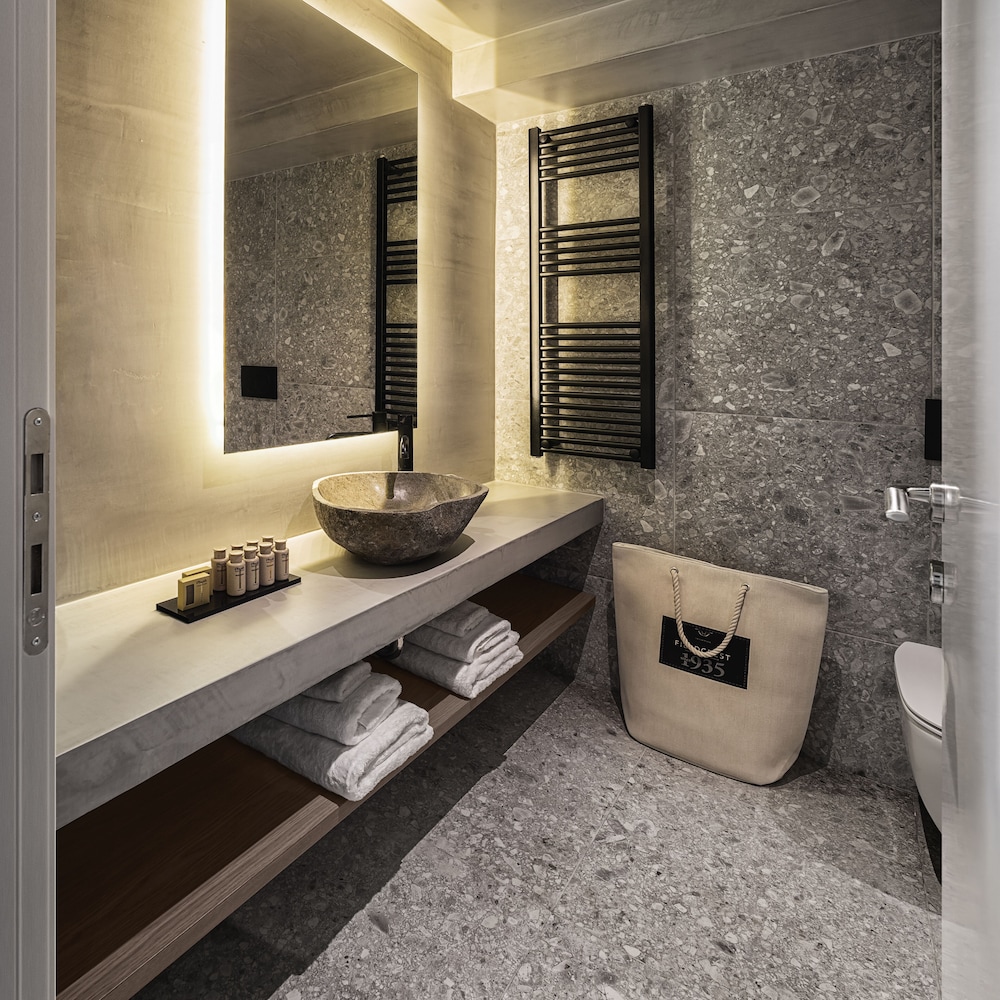 Executive Suite, Balcony photo 3