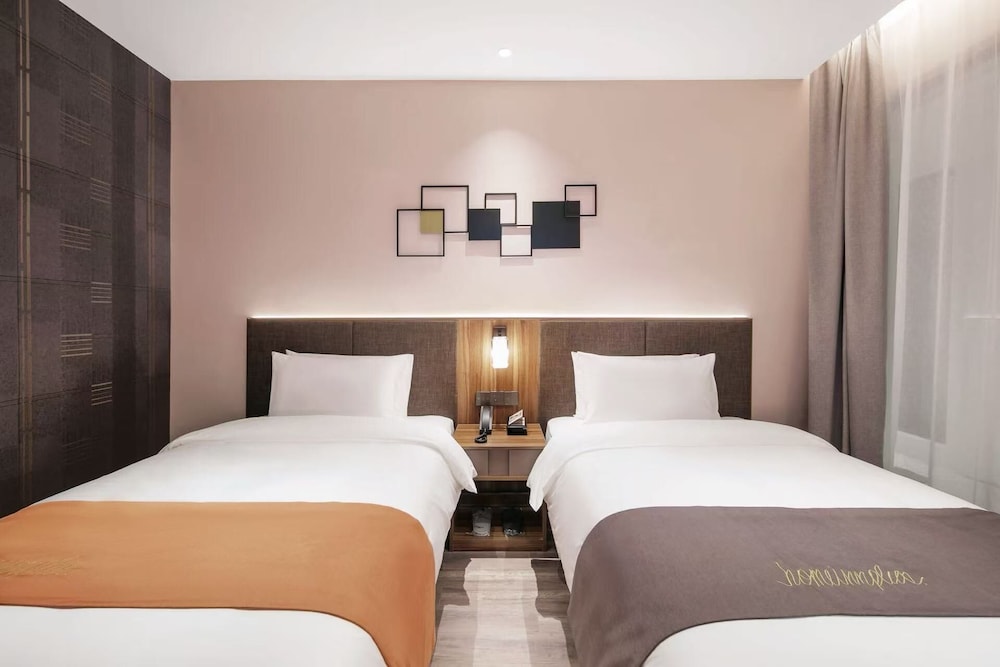 Business Twin Room