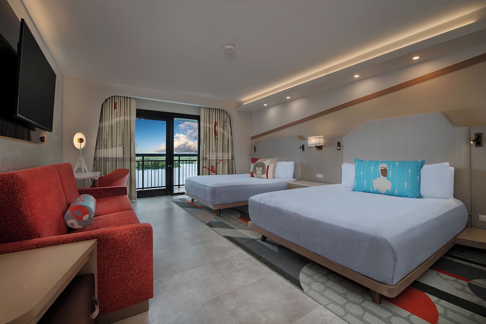 Main Tower - Theme Park View. Hearing accessible - visual alarms and notifications. 2 queen beds, 1 photo 2