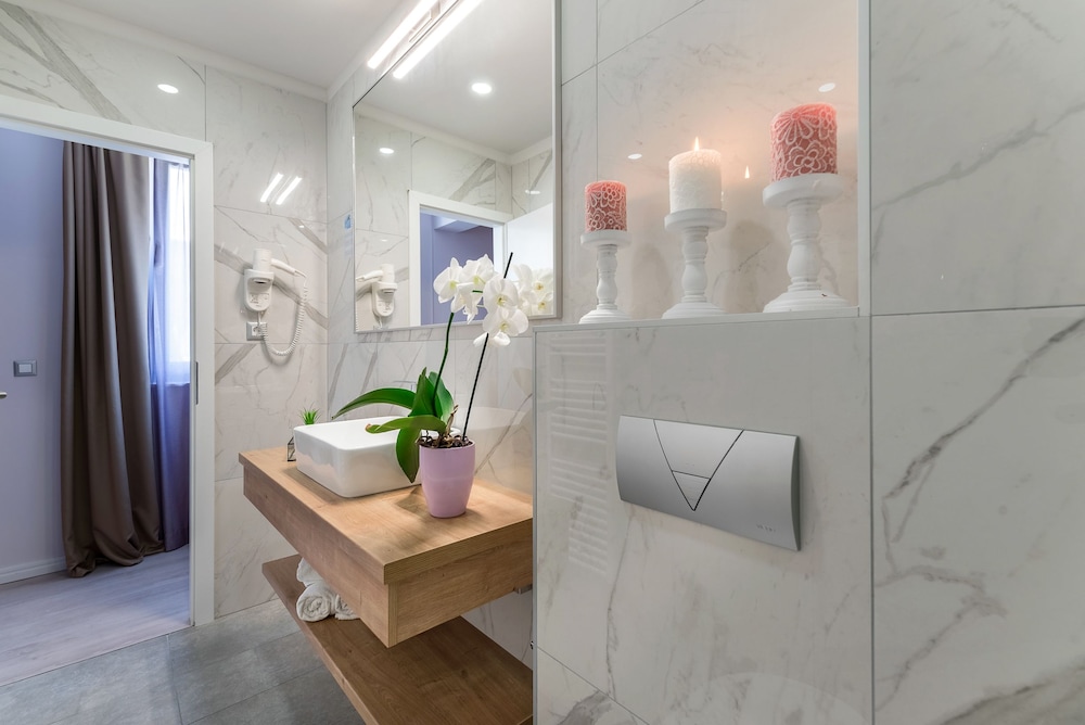 Junior Suite, Mountain View - Photo 19