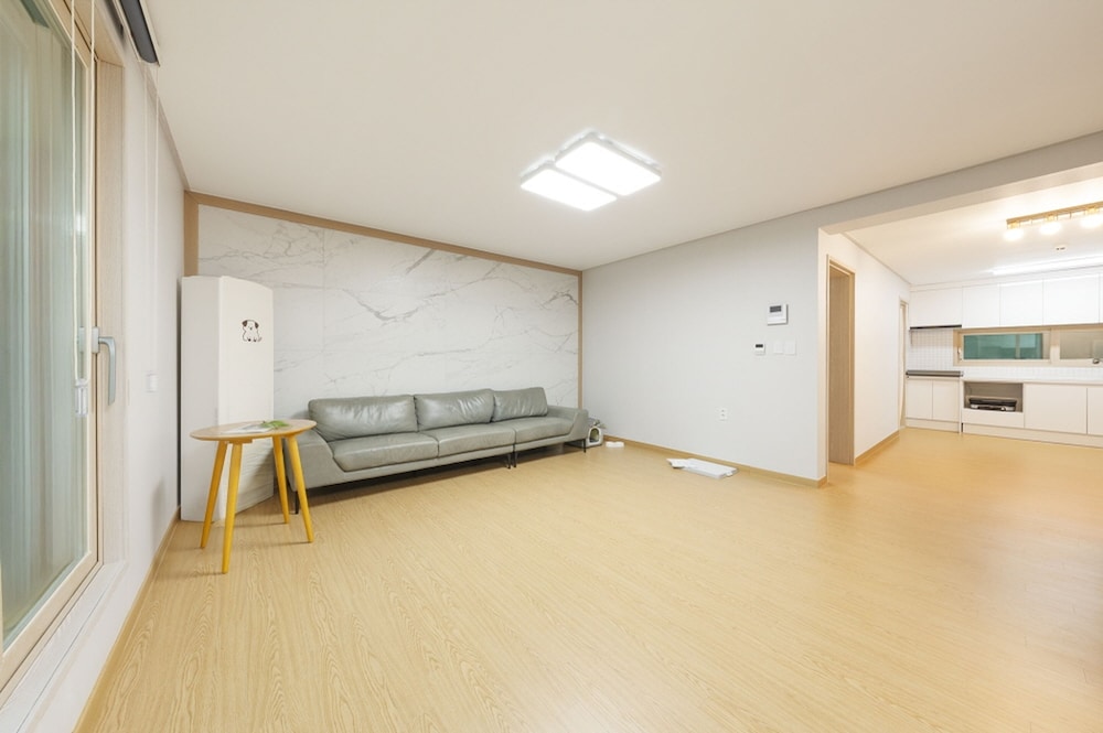 Basic Room, 3 Bedrooms (Private Cottage, 1)