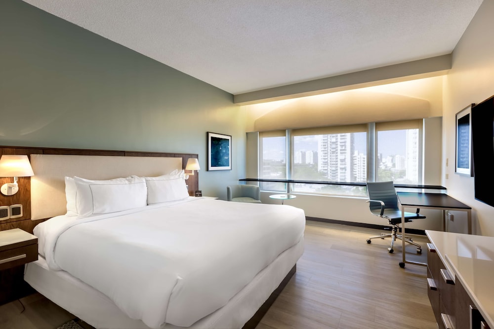 Room, 1 King Bed, Non Smoking - Photo 1