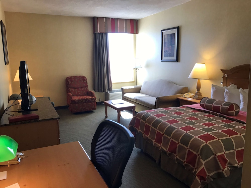 Standard Room, 1 Queen Bed, Accessible, Bathtub photo 1