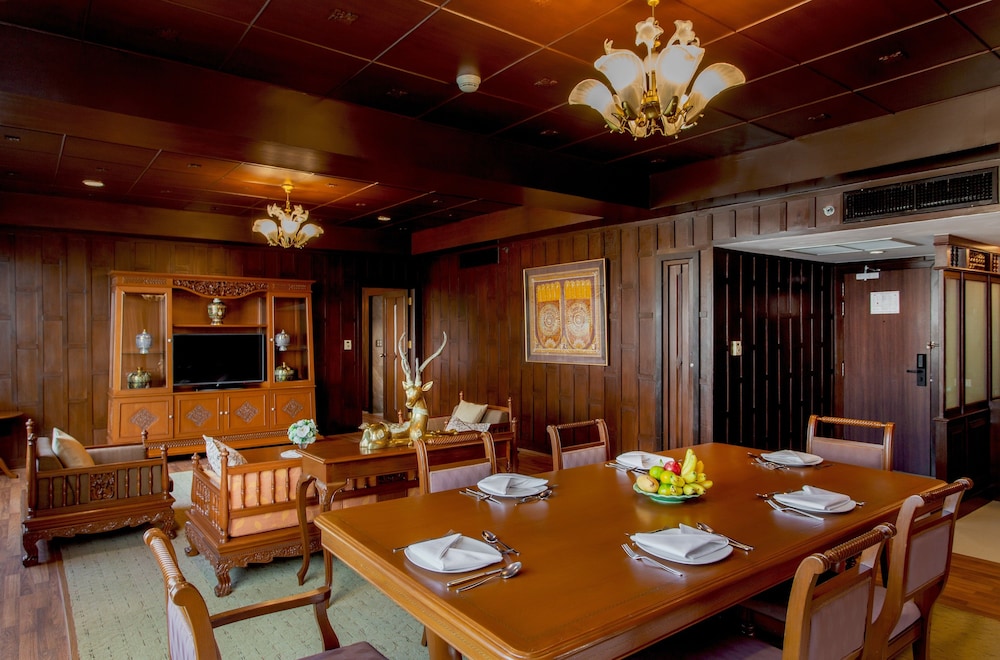 Executive Suite, 2 Queen Beds, Terrace