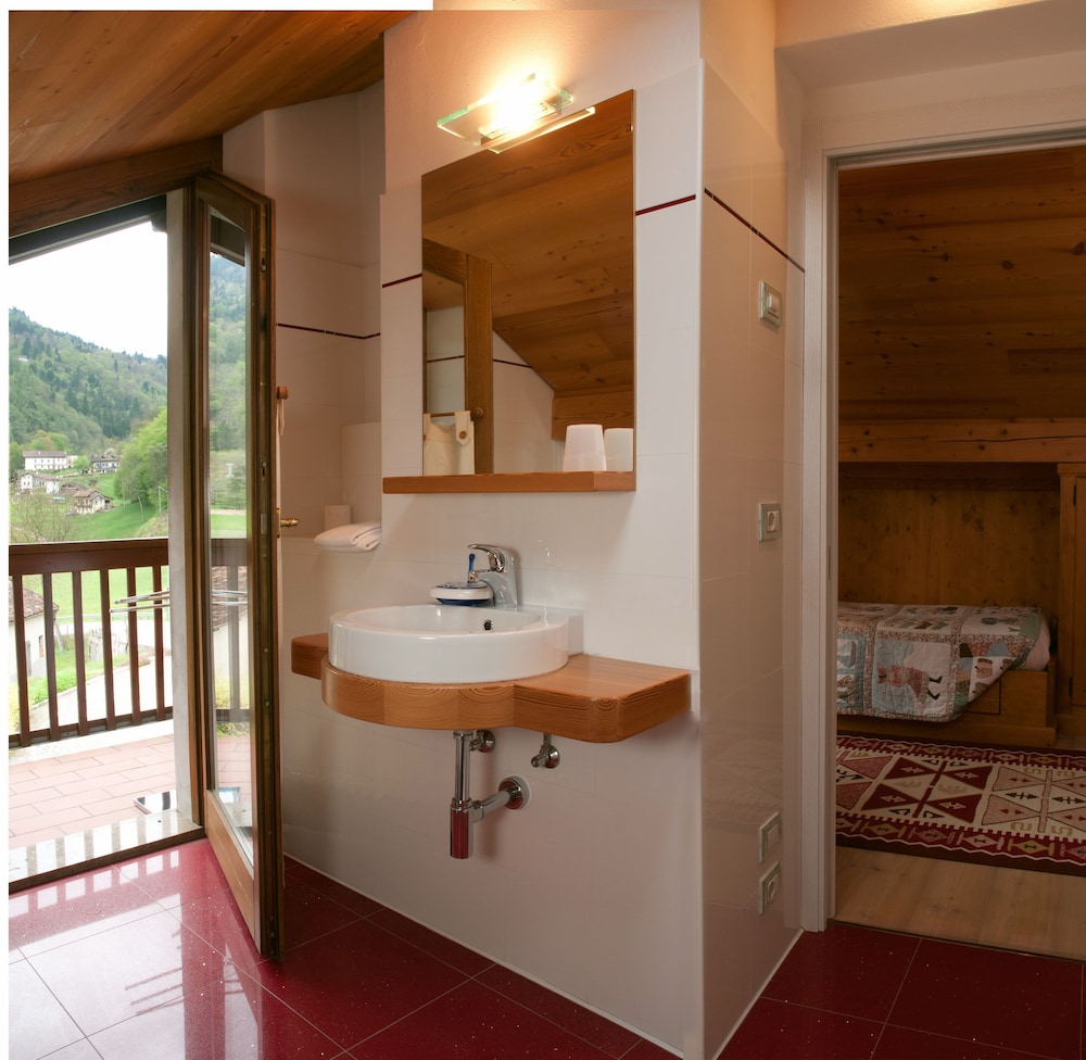 Twin Room, Terrace photo 3