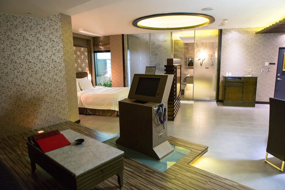 Flagship Suite (Check in time starts from 6pm) photo 3