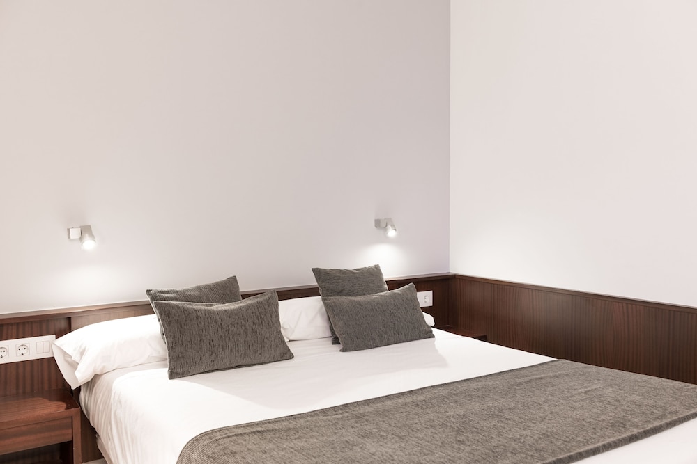 Standard Room - Photo 5