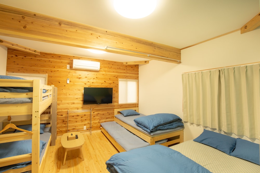 Family Cottage, Multiple Beds, Non Smoking photo 1