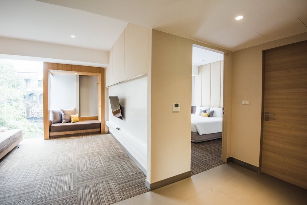 Executive Suite photo 3