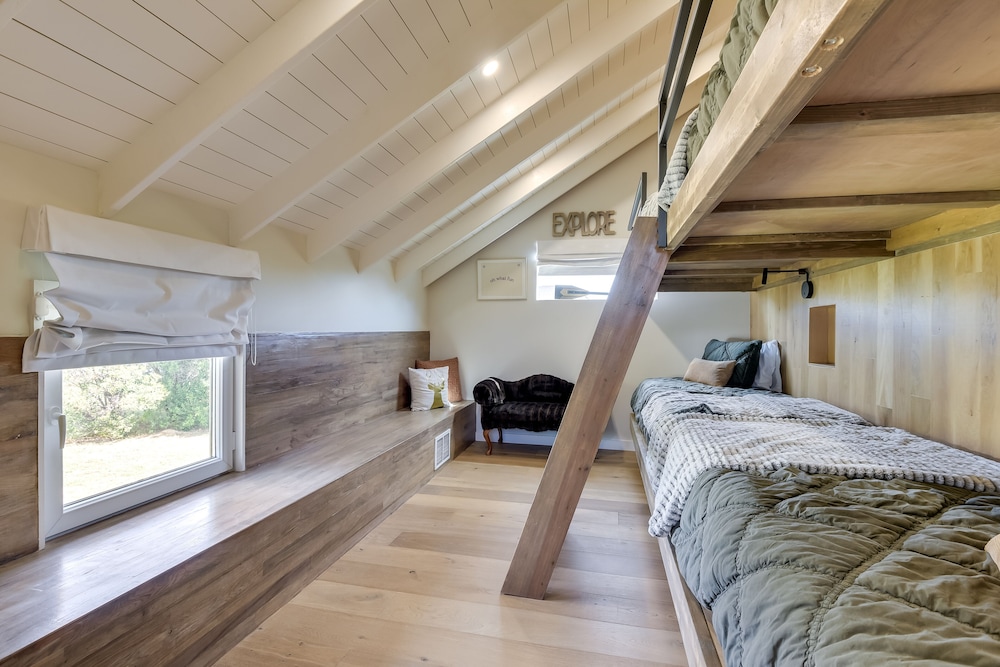 House (4 Bedrooms) photo 3