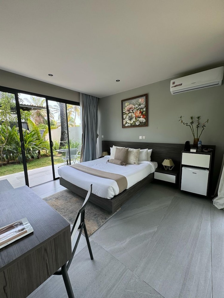 Comfort Bungalow, Garden View photo 3