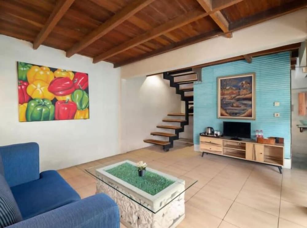 Executive Suite photo 3