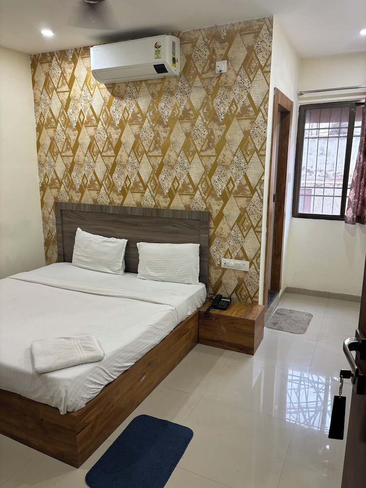 Standard Room photo 1
