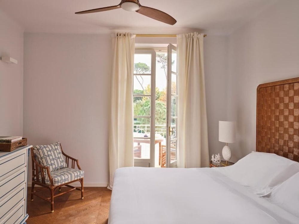 Deluxe Room, Garden View