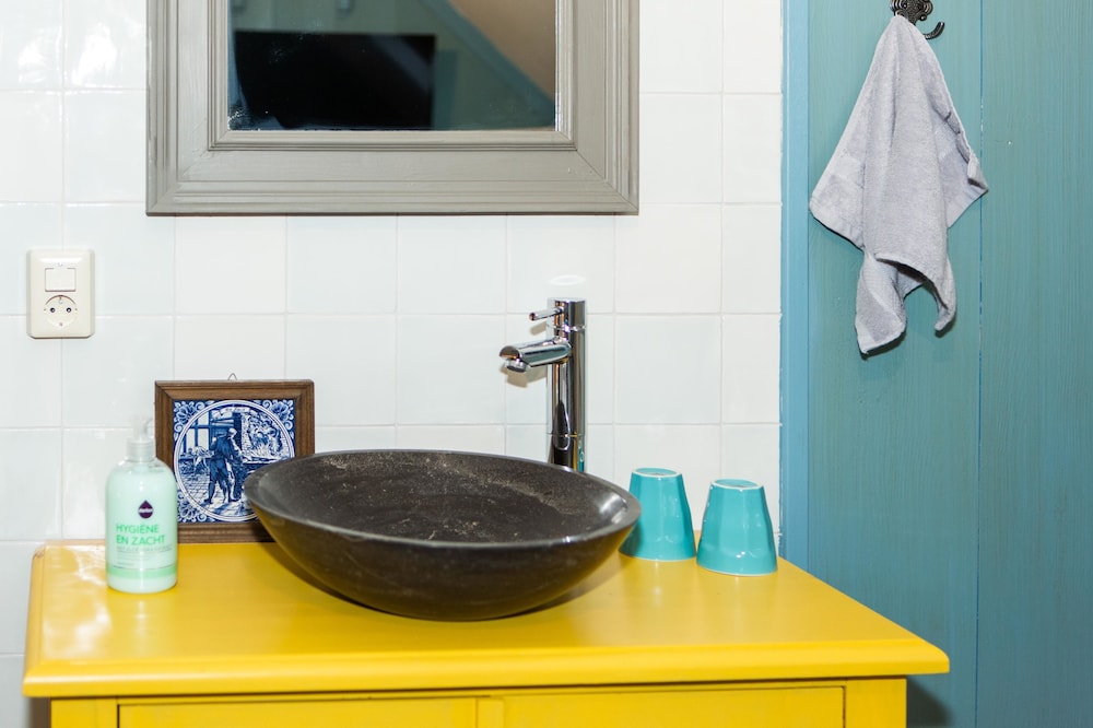 Double Room, Shared Bathroom (Moeniswerf) photo 2